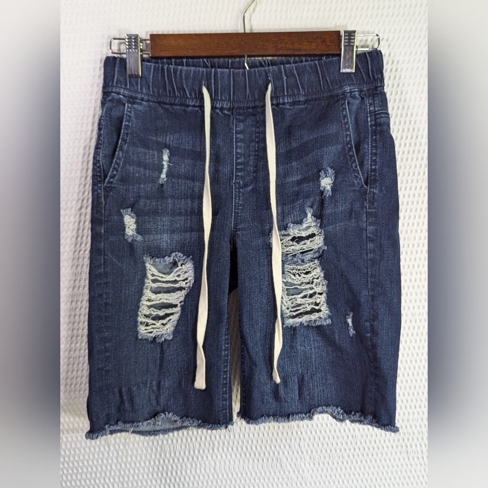 Guess women's distressed jeans shorts size xs